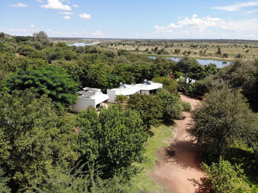 Tambuti Lodge Rundu Exterior foto