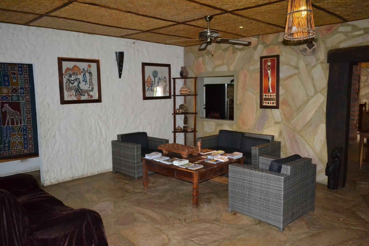 Tambuti Lodge Rundu Exterior foto