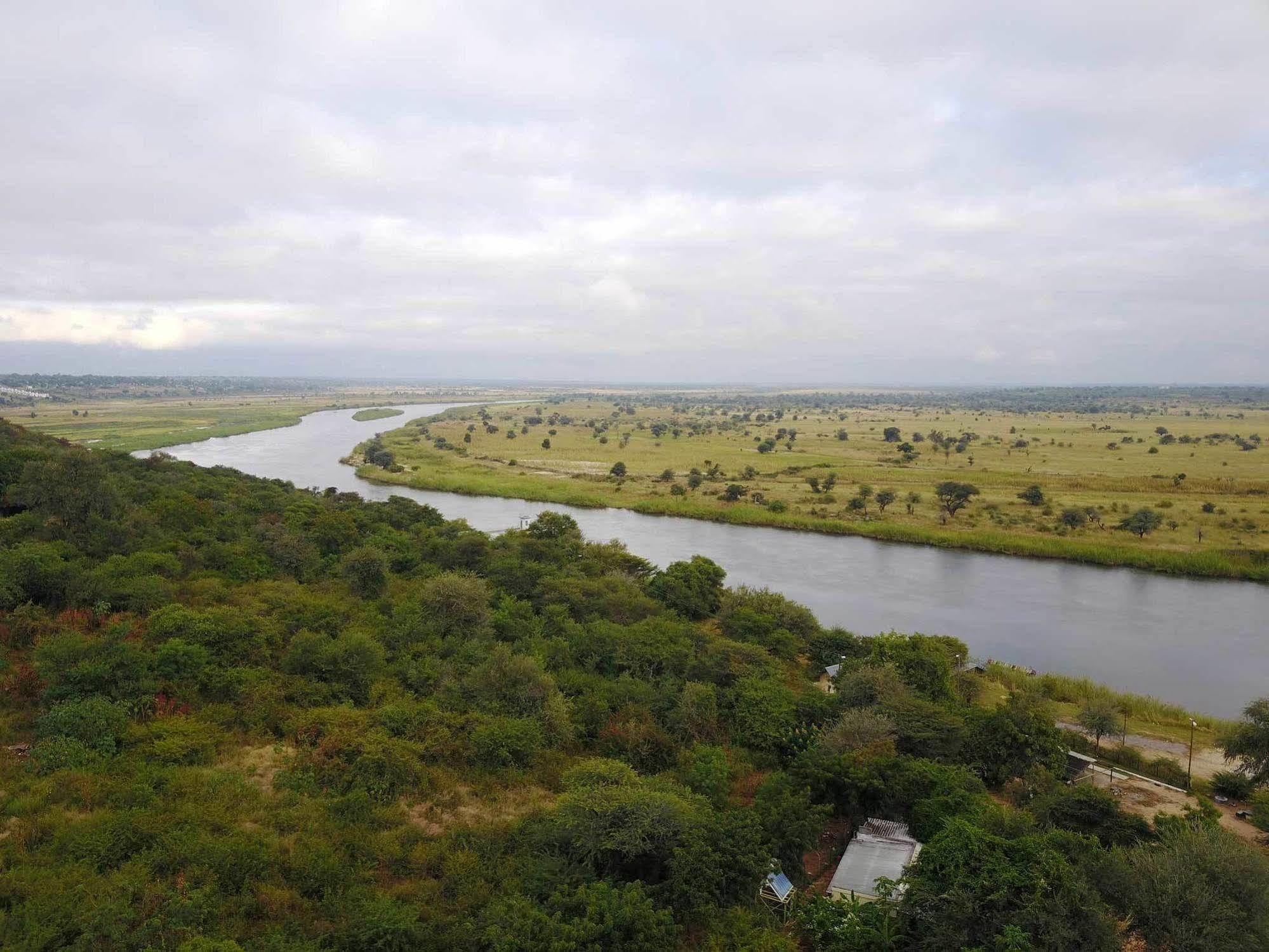Tambuti Lodge Rundu Exterior foto