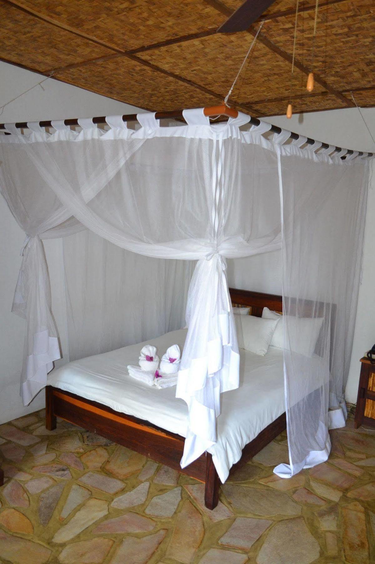 Tambuti Lodge Rundu Exterior foto